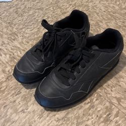 All Black Reebok