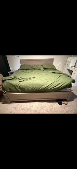 King bed frame
