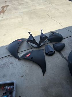 2009-2014 Yamaha R1 parts