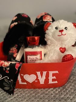 Valentine’s Day Gift Set
