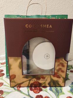 Brand New Bath & Body Coconut Shea Set