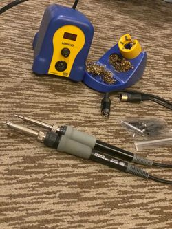 Hakko Soldering Iron Station