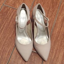 Impo Nude Beige Tan Women Pump Heels 3" Sz 8.5