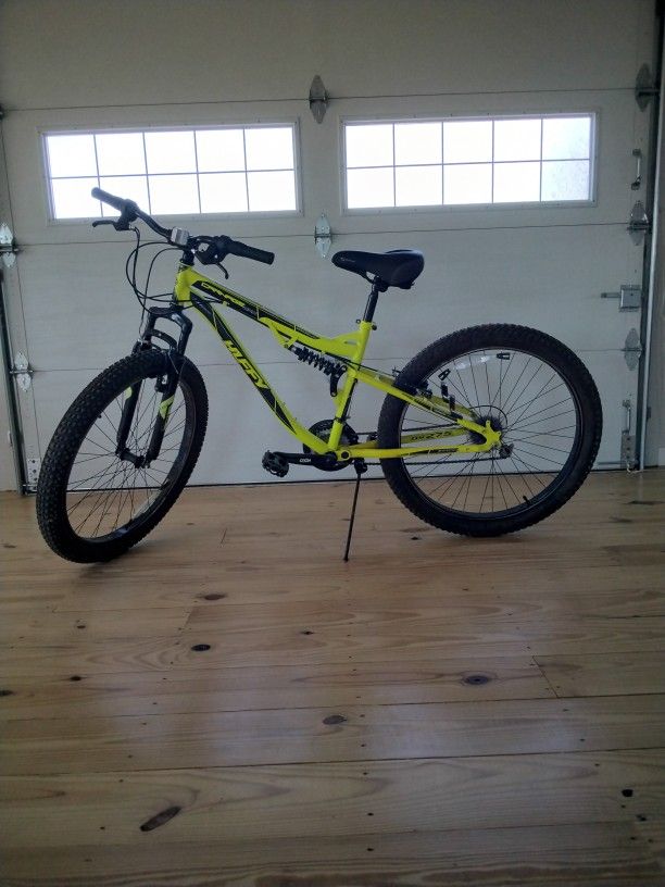 Adult Mountain Bike