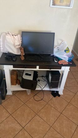 Selling a entry table