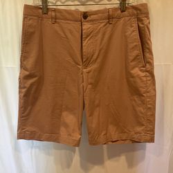 Club Monaco Men Coral Maddox Fit Shorts Size 34