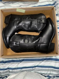 Kids Boots Size 13.5 