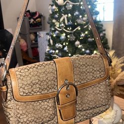 AUTHENTIC VINTAGE COACH 