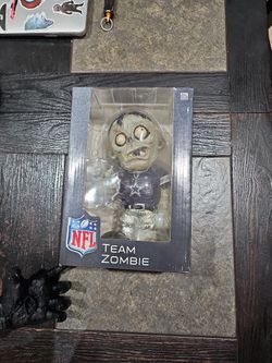 Forever Zombie NFL Cowboys 