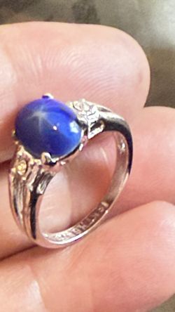 18k White Gold Filled Ring With Star Sapphire
