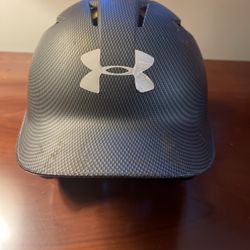 Under Armour Youth Baseball Batting Helmet Carbon Fiber Look 6½–7½