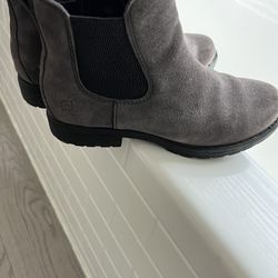 Born Boots