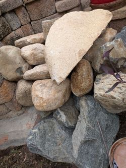 Natural Landscaping Rocks and Boulders