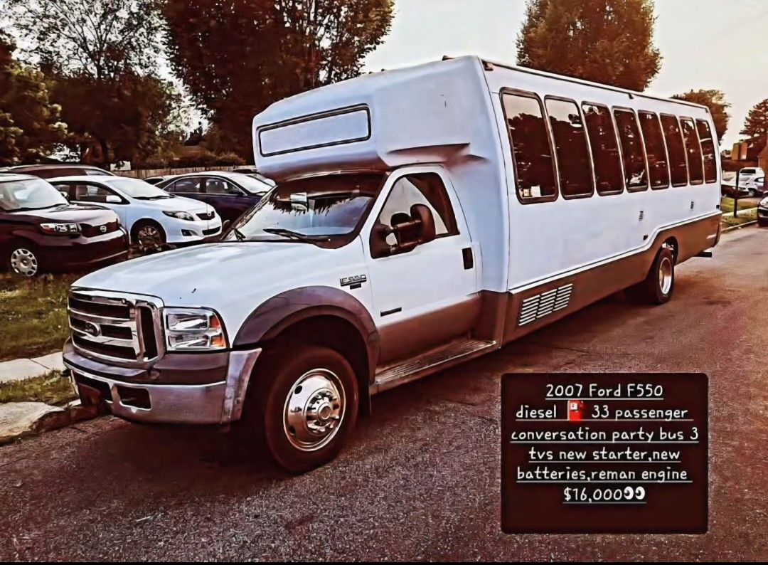 2007 F550 Party 🚌