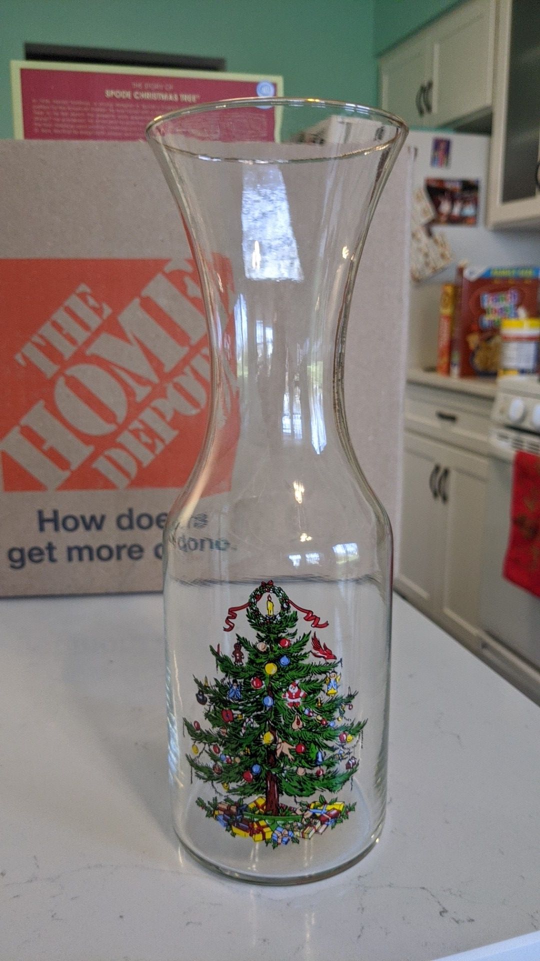 Christmas tree carafe