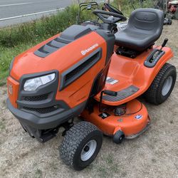 Husqvarna Yth 18542 Like New 