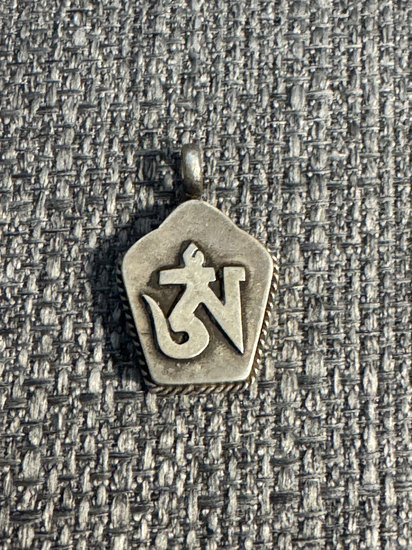 Tibetan Buddhism Om Sacred Sound Silver Pendant Gau Locket