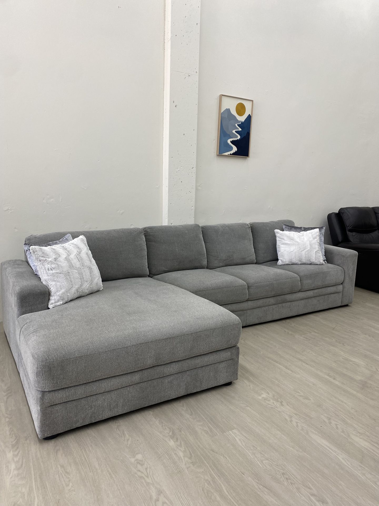 Toledo Fabric Sectional Couch with Large Chaise