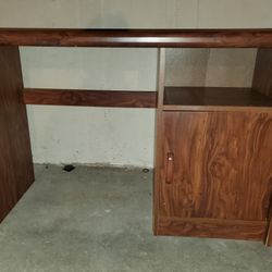 Desk composite wood