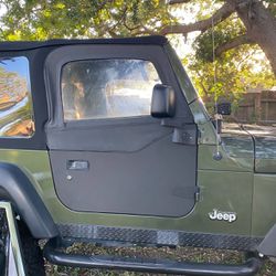 Jeep Wrangler Tube Steps 