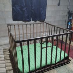 Antique Play Crib