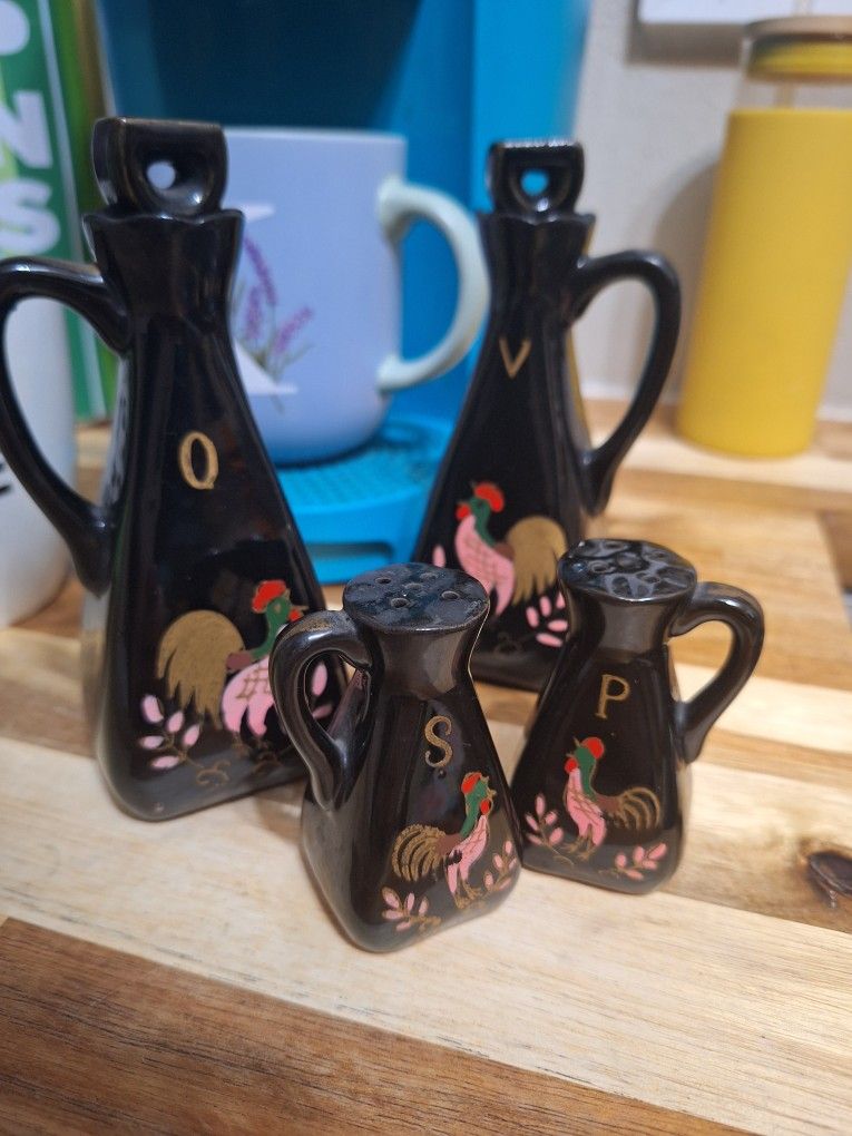VTG 4 pc Redware Black Hand Painted Rooster Theme Oil & Vinegar ~ Salt & Pepper