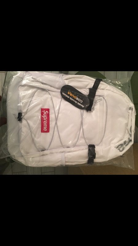 Supreme backpack dswt
