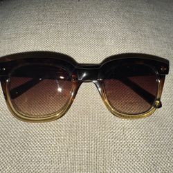Fossil women brown  sunglasses New No Tags