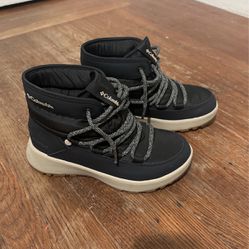 Columbia Boots for Women