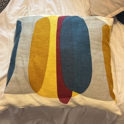 Decorative pillow 