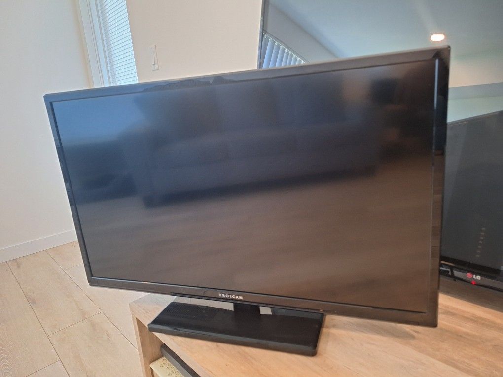 PROSCAN 32' INCH TV