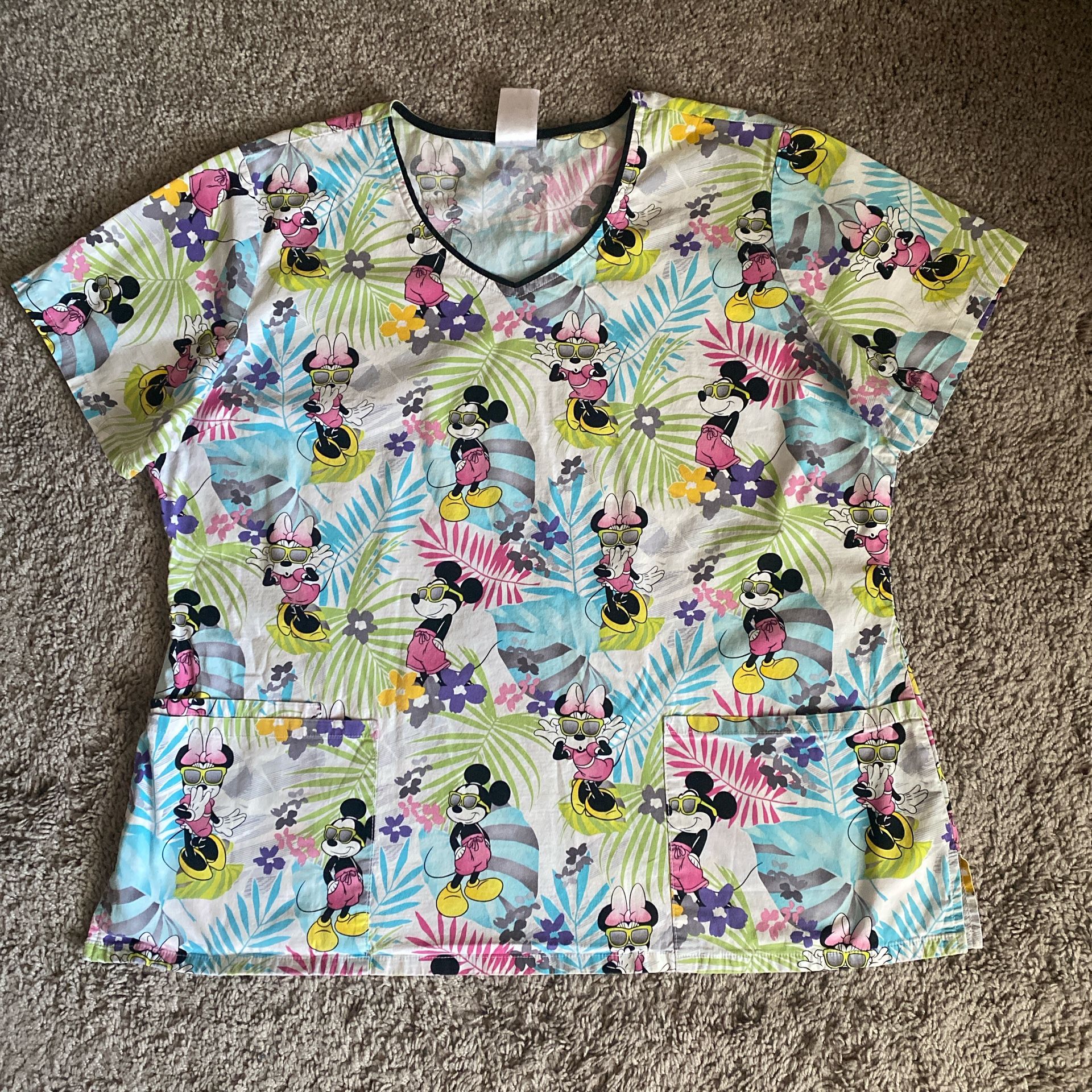 Disney Mickey & Minnie Mouse Medical Scrub Top Size XL