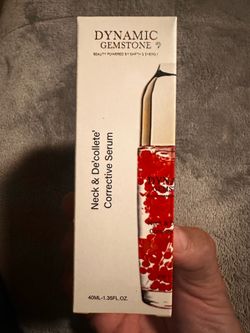 Dynamic Gemstone Neck & Décolleté Corrective Serum.