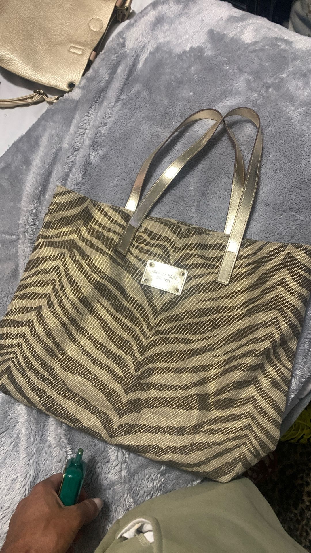 Michael Kors tote