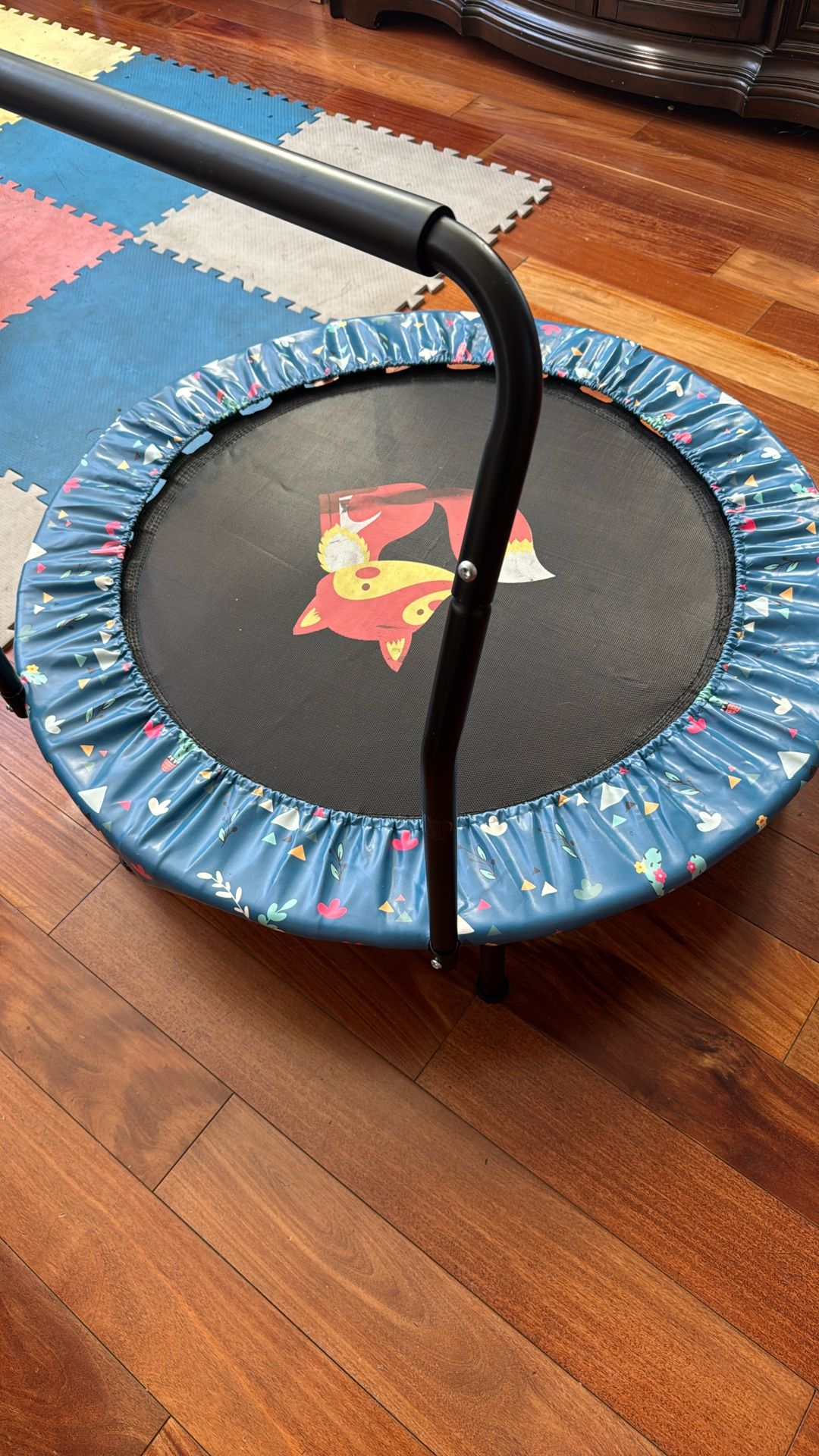 Kids 36” Trampoline (like New)