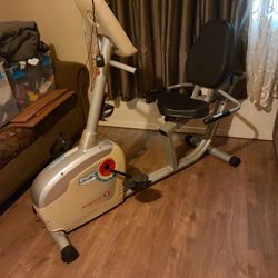 Schwinn Incumbent Stationary Bike
