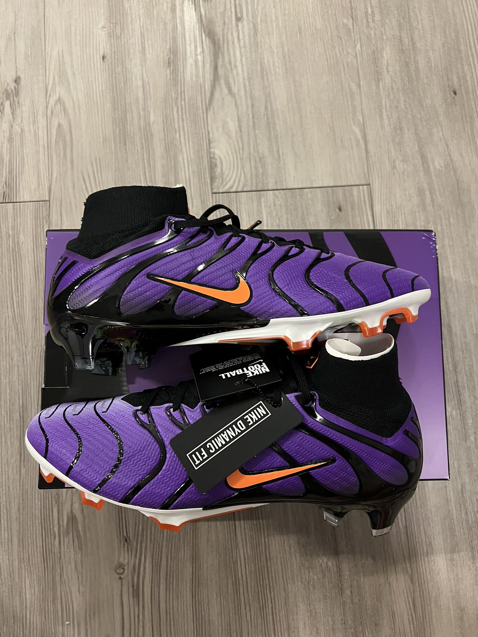 Nike Mercurial Superfly 9 FG High Top Soccer Cleats Voltage Purple Size 10M