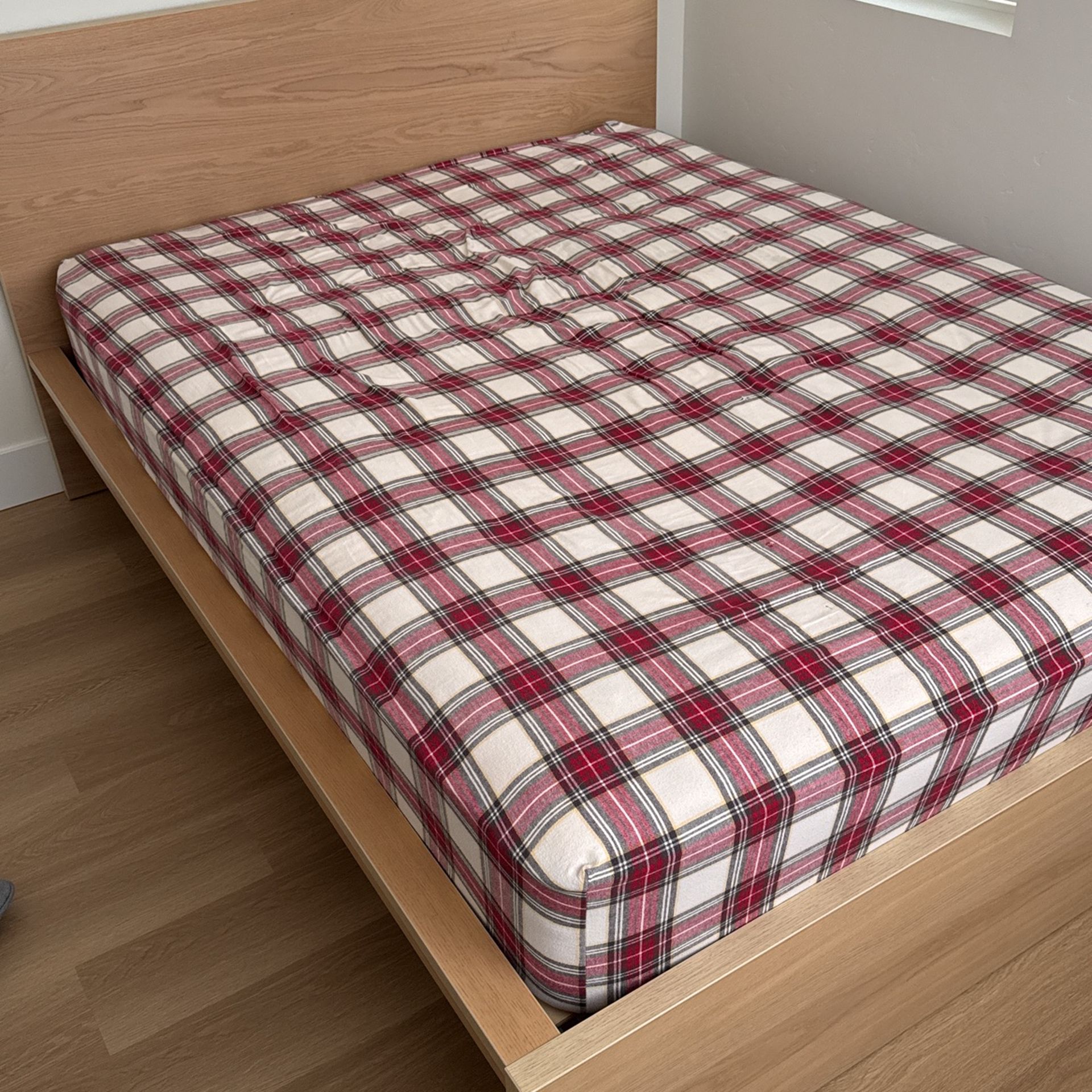 IKEA MALM Bed Frame (Queen)