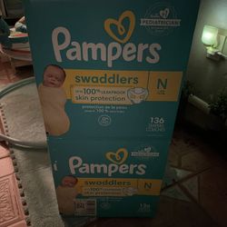 Newborn Pampers Swaddlers 