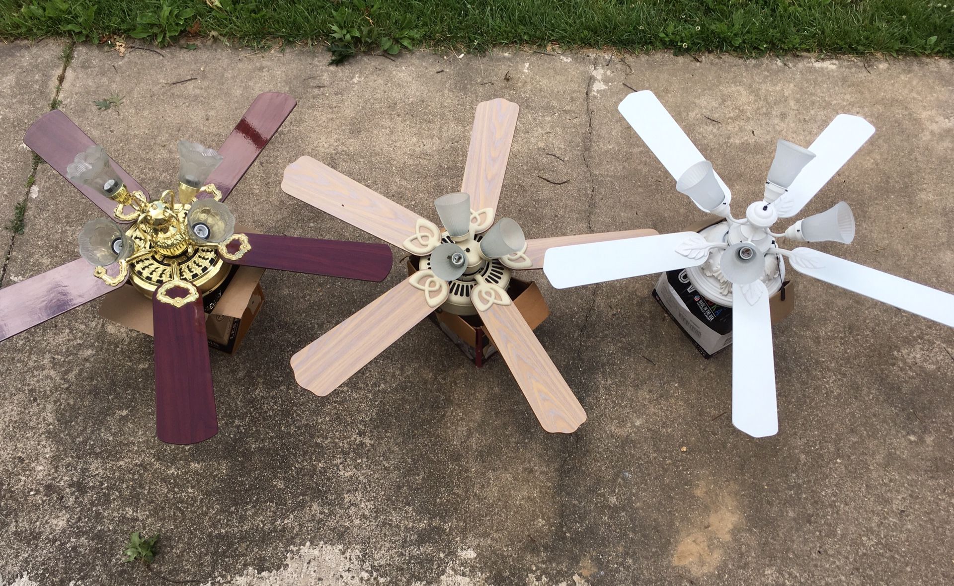 2 Hampton Bay 1 Encon Ceiling Fans $25 each/obo