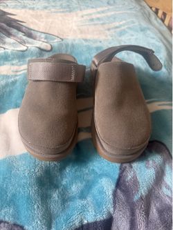 Uggs size 7 like new