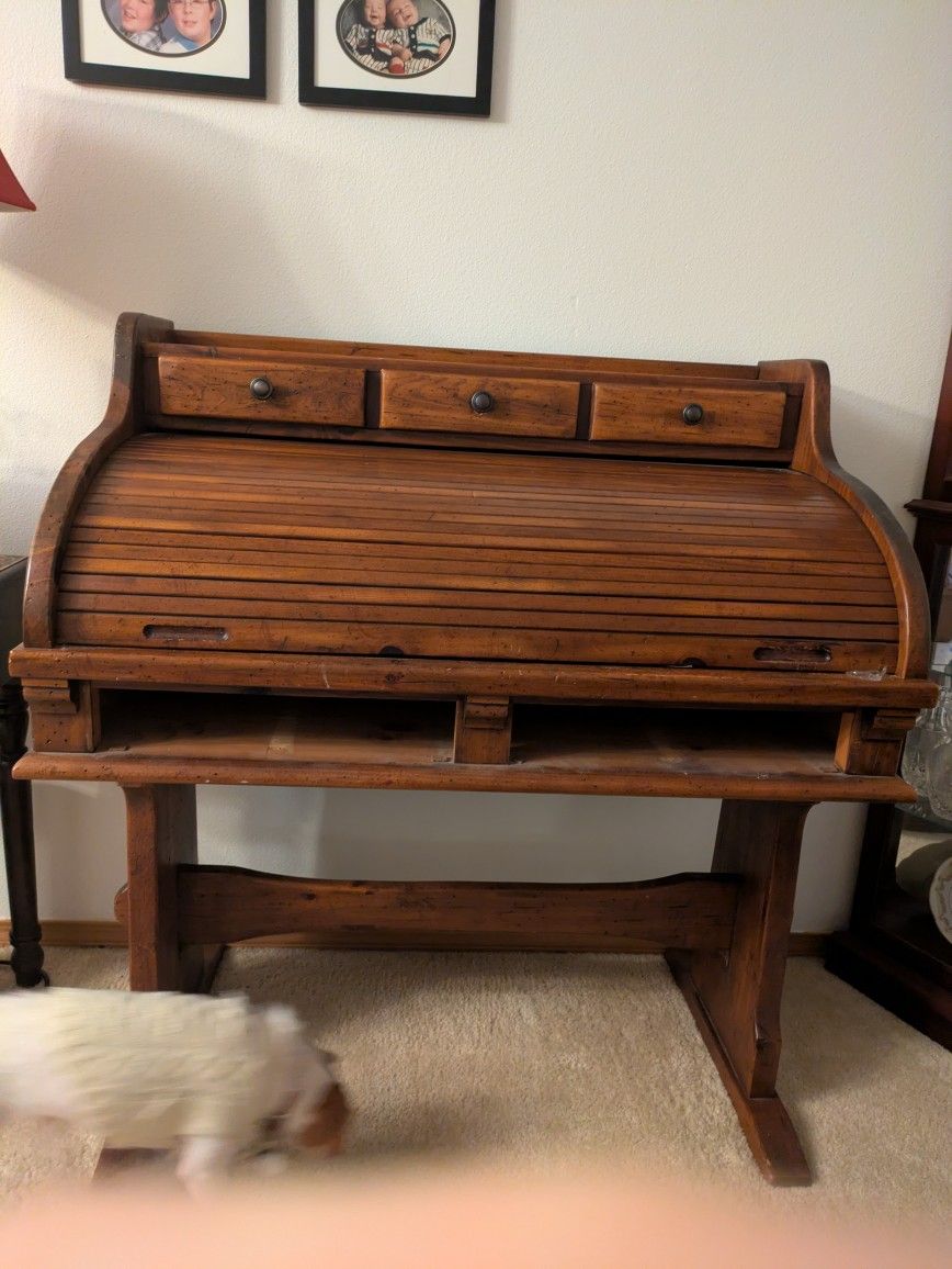 Roll Top Desk