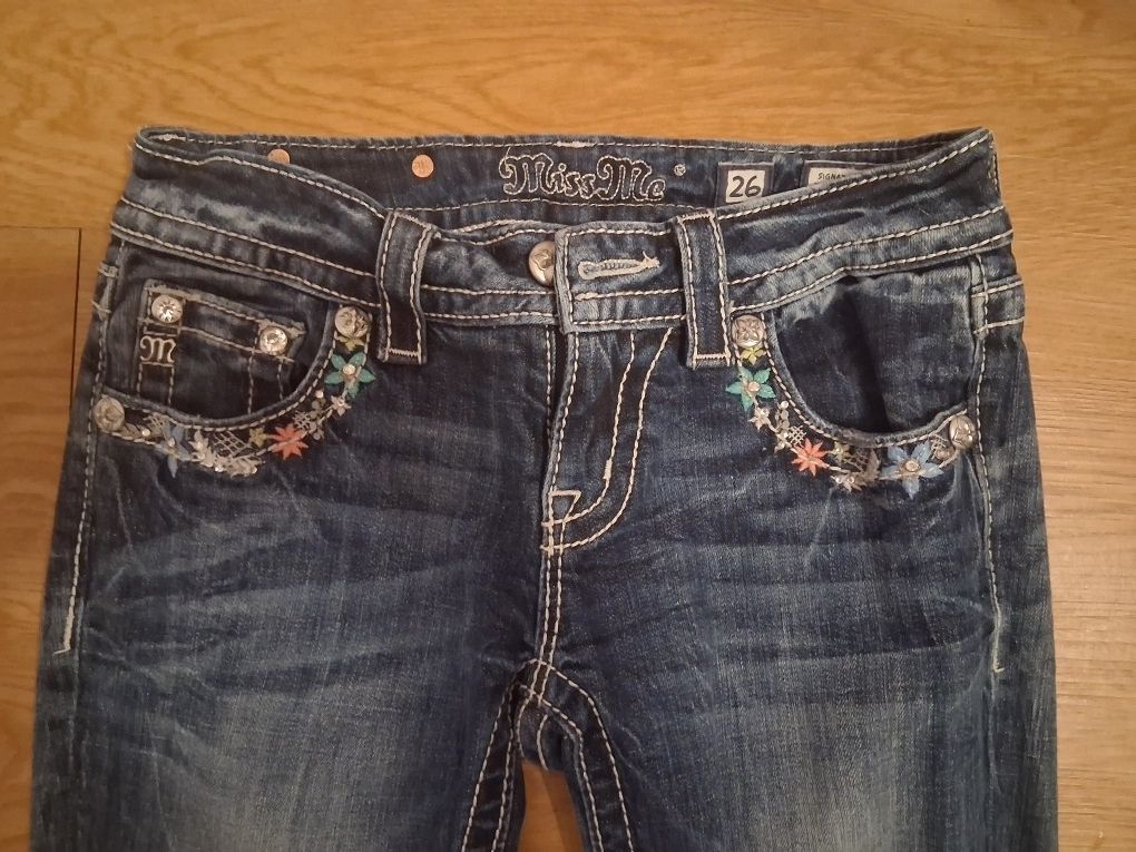 Miss Me Jeans Bootcut Lowrise