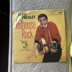 Elvis Presley 45 Record Jailhouse Rock