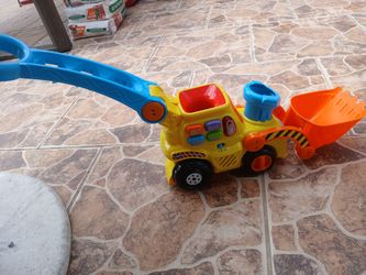 VTech Pop-a-Balls Push and Pop Bulldozer