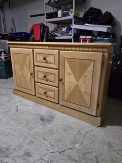 Tv Stand / Dresser 