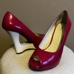 Bakers Cut Out Wedge 