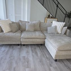 Sectional Couch 