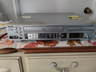 TECH dvd vcr combo