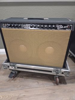 1964 Fender Twin Reverb (w/ case)